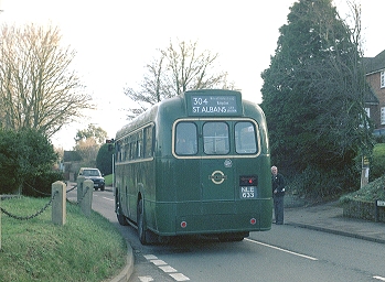 RF633 turns at Whitwell.