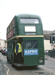RT1499 climbs to the city.