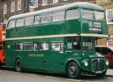 RML2419 in St Peters St.