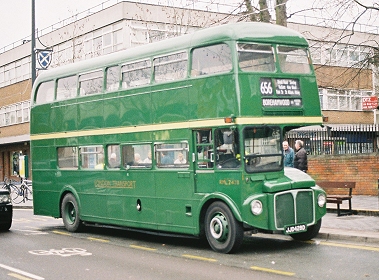 RML2419 in St Peters St.