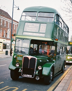 RT3254 in St Peters St on 321.