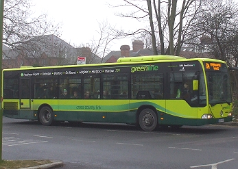 Greenline 3906 on 724 at St Albans Stn.