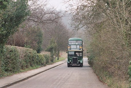 RT3148 comes down the old road into Wrotham