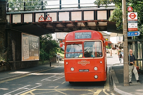 RF429 at Welling Station.