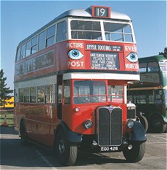 STL2377 at Cobham Open Day, April 2002