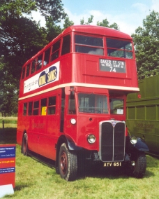 STL469 at Lingfield Show, August 2000