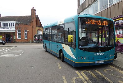 2600 on 96A at Letchworth Stn