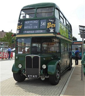 RT3148 on 341 at Hatfield Station