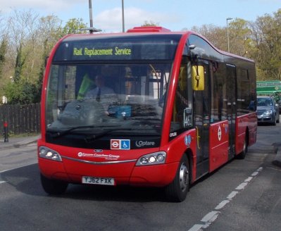 OPL08 on 462 to Brooklands, Weybridge Station, April 2014