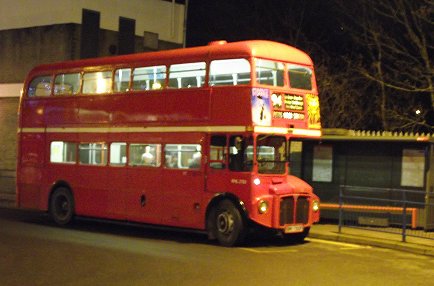 RML2750 at Grove Park Station