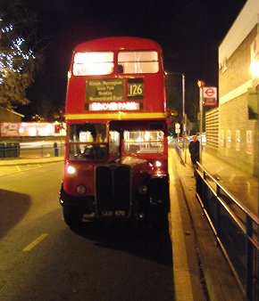 RT3871 at Grove Park Station