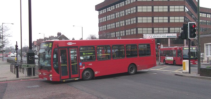 2577 on 138, 233 on 367, Bromley North