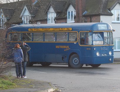 RF255 turns at Leaves Green