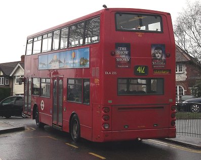 DW33 on 412 at Selsdon