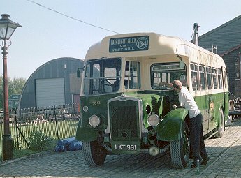 SO43 at Tenterden Stn