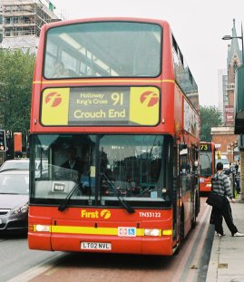 TN33122 heads for Crouch End, Kings Cross, October 2007