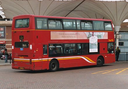 TN33090 at Stratford Bus Station