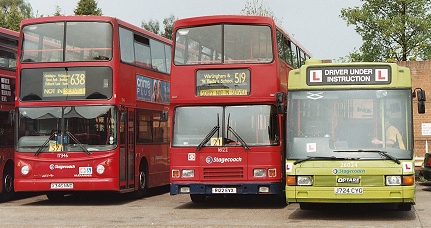 16122 off 519 at Bromley Garage, April 2004