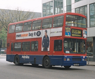 AV9 at Hammersmith, October 2001