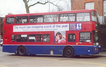 V205 on 271, Highgate, February 2001