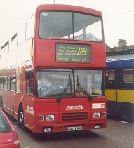 VA140 on 269 at Bromley North, March 2000
