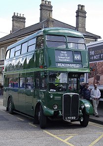 RT3491 on 441, Staines Stn