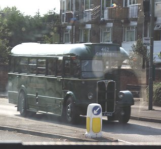 T792 on 462, Addlestone