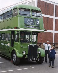 RT604 in the bus park