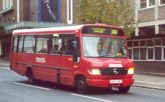 MB8 on 380 at Woolwich, October 2000