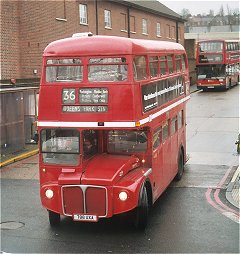 RM782 sets off from New Cross on 36