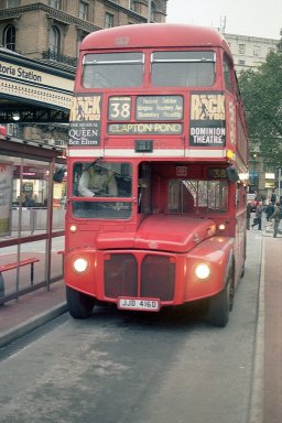 RML 2416 at Victoria