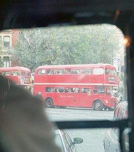 RML2760 on 38, Cambridge Circus
